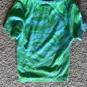 Wild Fable woman’s Tee - Green and Blue Swirl size xs